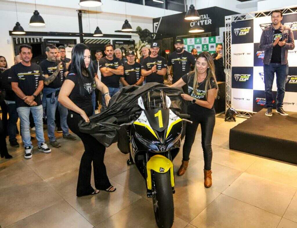 imagem do evento de lançamento da Triumph Daytona 660 Cup - foto: Juliano Capreti