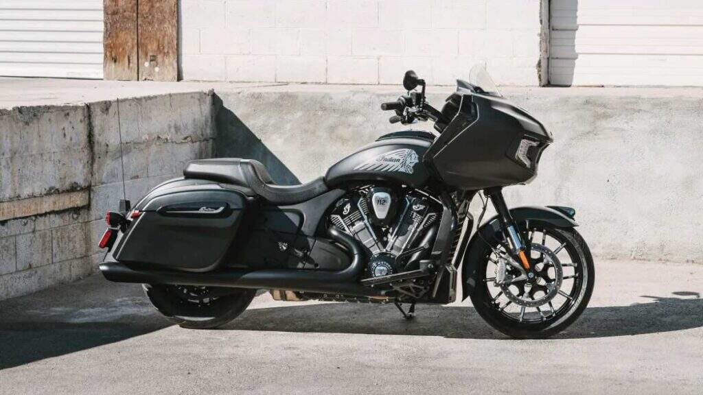 imagem lateral da indian chieftain powerplus 2025