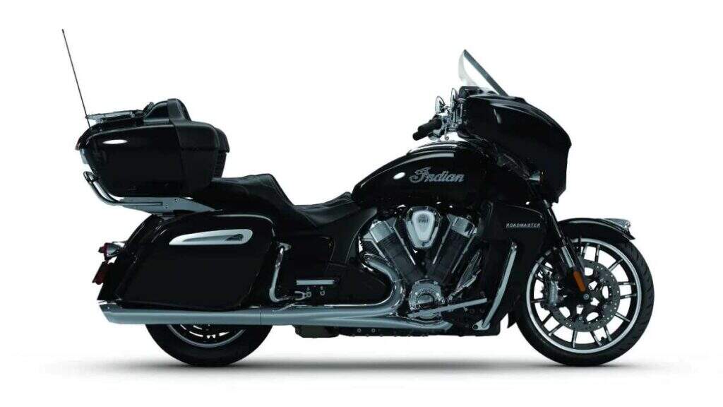 imagem lateral da Indian Roadmaster PowerPlus