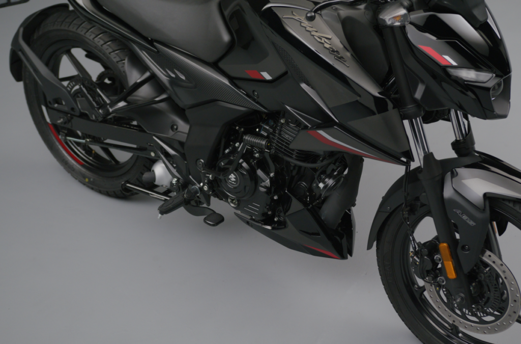 Pulsar N150: conheça a moto mais barata da Bajaj no Brasil