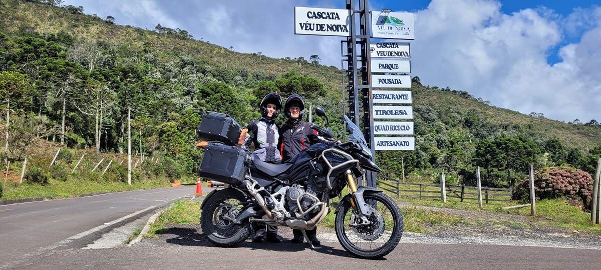 Viagem de bodas com a Triumph Tiger 1200 BE para comemorar 15 anos
