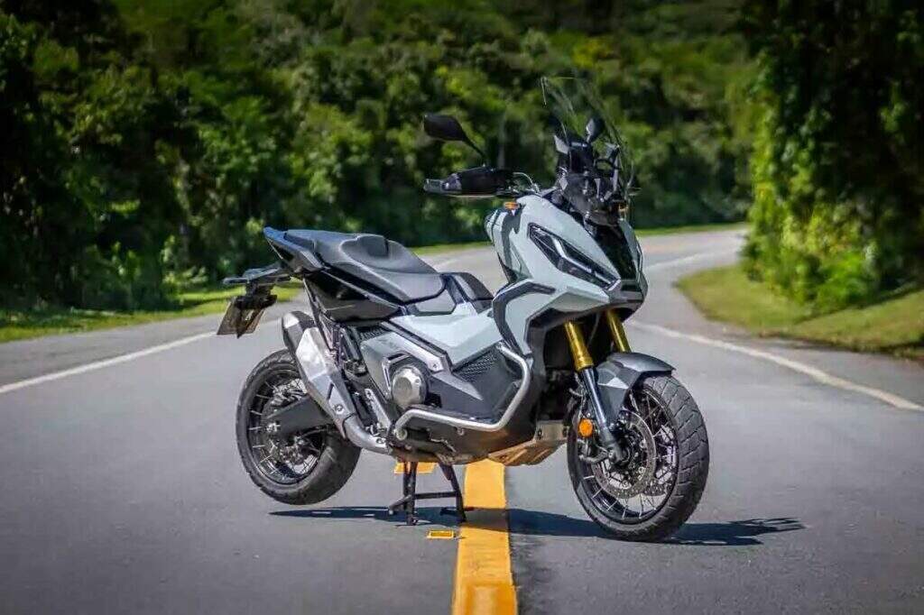 imagem honda x-adv