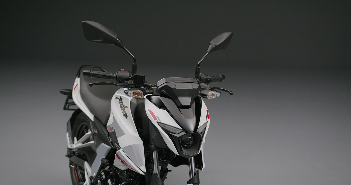BAJAJ PULSAR N150