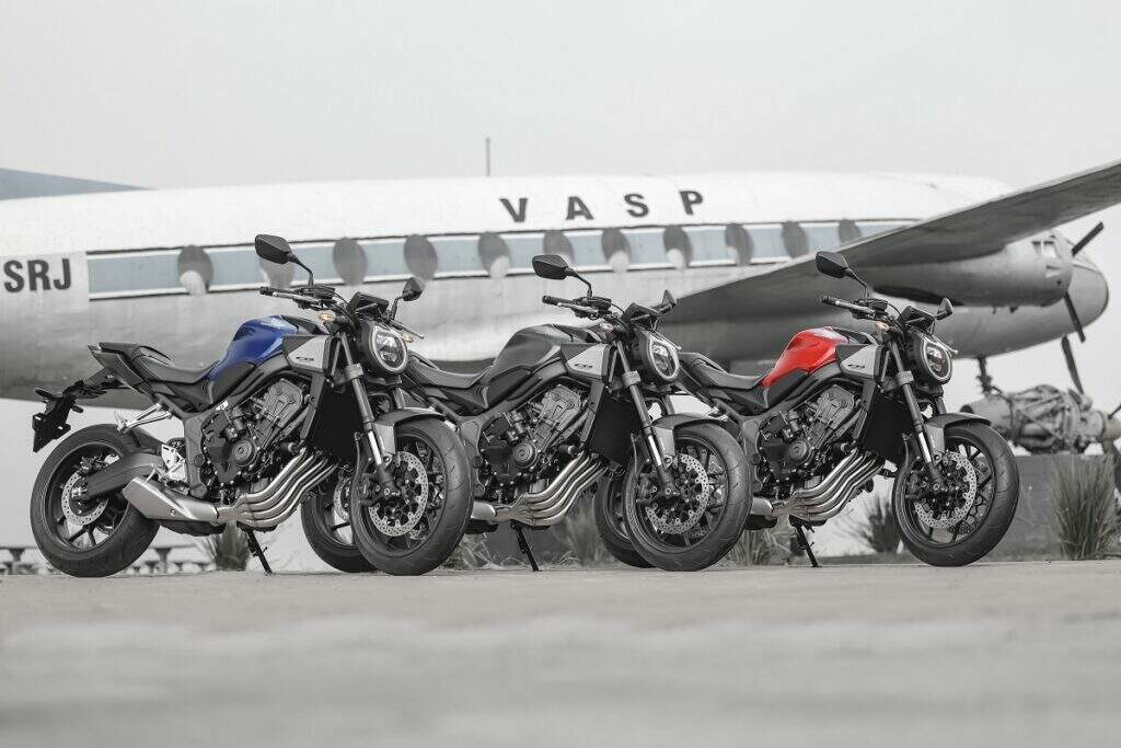 HONDA CB 650R
E-CLUTCH