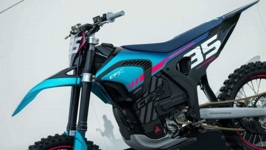 imagem CFMoto CF-X