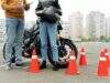 pessoa-fazendo-exame-de-carteira-de-motorista