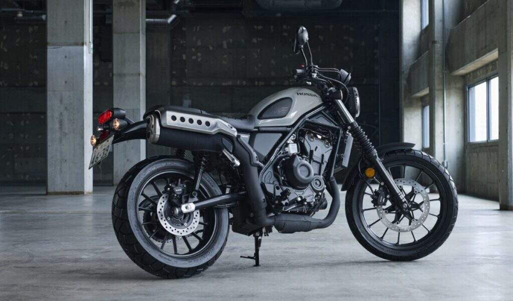 CL500 é moto scrambler da Honda
