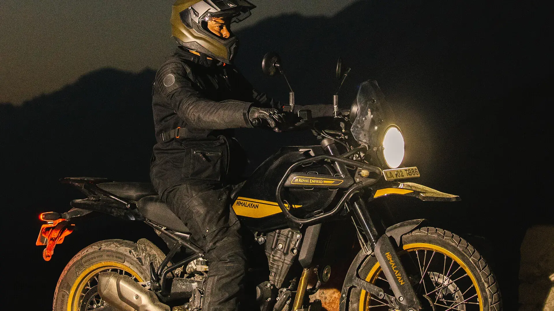 Royal Enfield bate recorde de vendas no Brasil com Himalayan 450 liderando