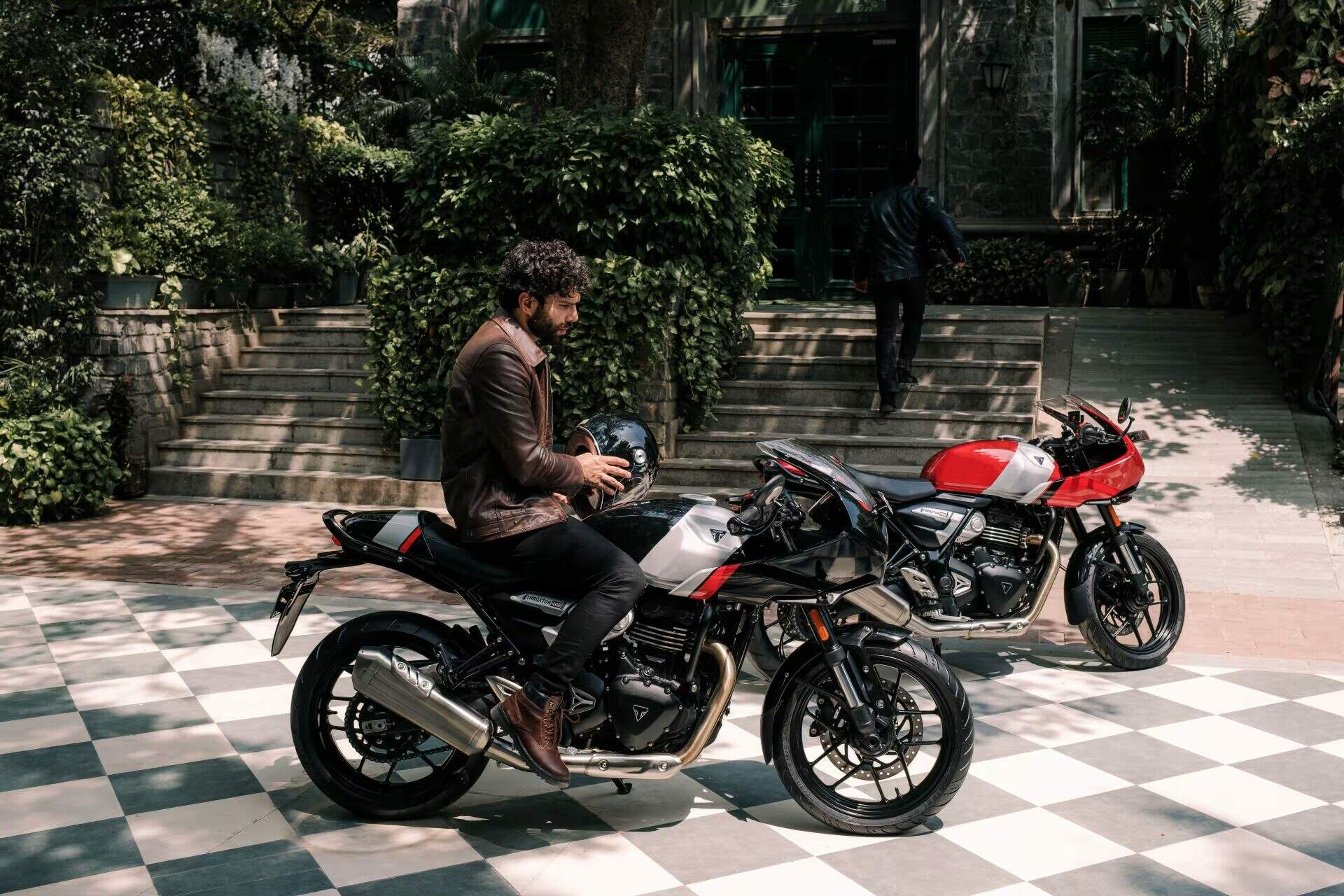 Triumph Thruxton 400 lançada na Índia; conheça a nova cafe racer