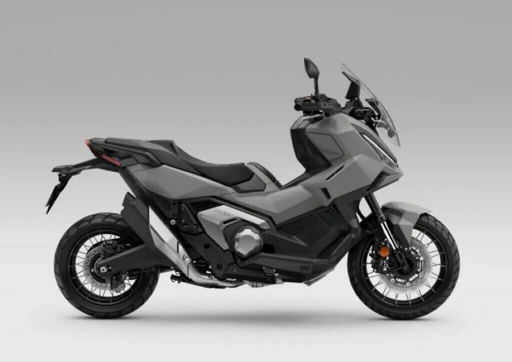 imagem novo honda x-adv 2026 cinza