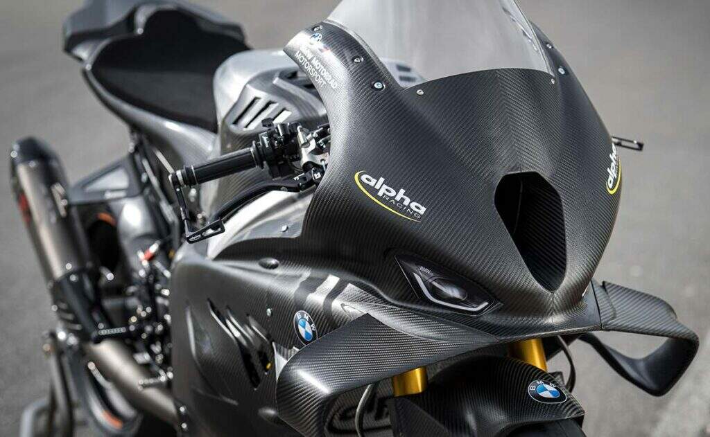 imagem frontal da BMW RC-SBK-M de Toprak do WSBK