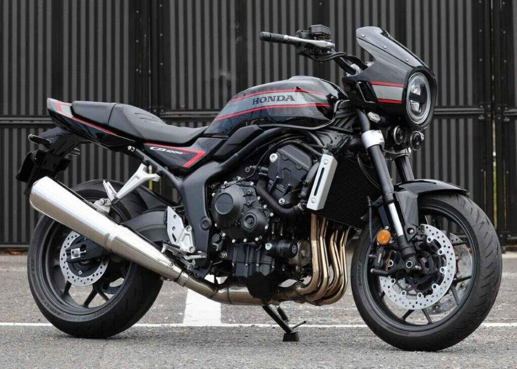imagem lateral Honda CB1000F Concept preta