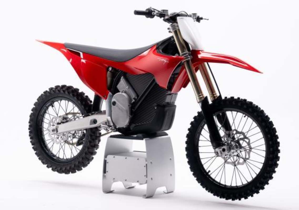 Stark Varg MX 1.2 2026: conheça a moto de off-road mais potente do mundo