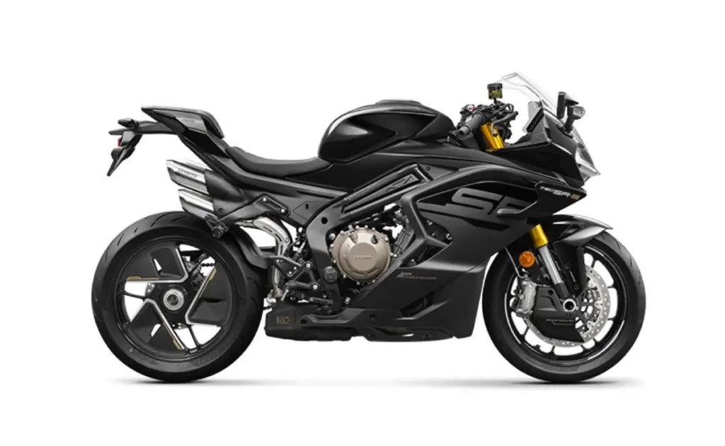 imagem lateral cfmoto 750sr-s