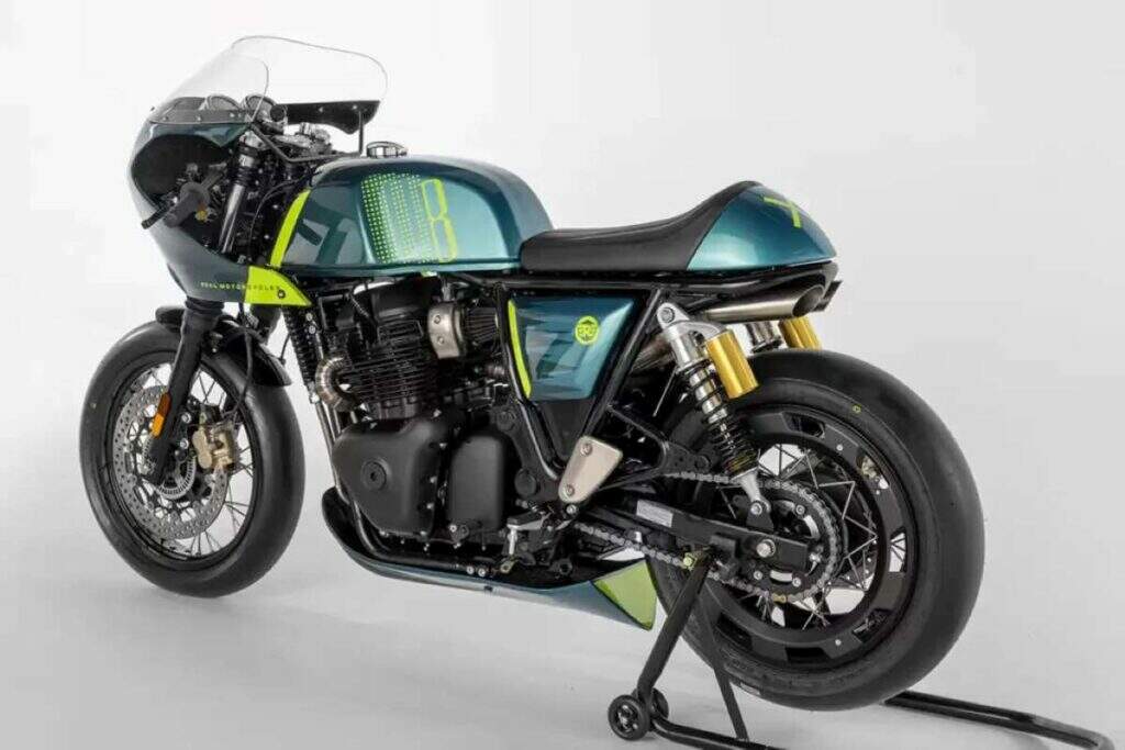 imagem traseira da grande vencedora do royal enfield BTR Dealer Build Off 2025 do Grupo Sekai de Santa Catarina