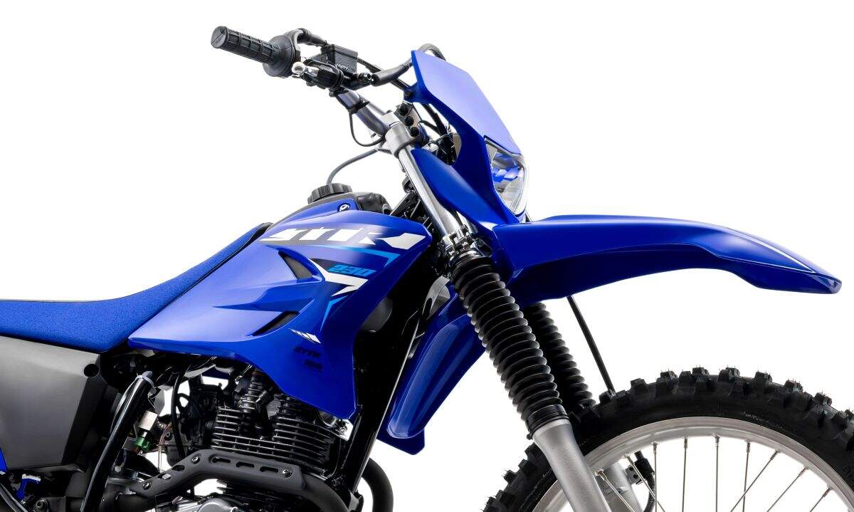 Yamaha-TT-R-230-2026 (1)