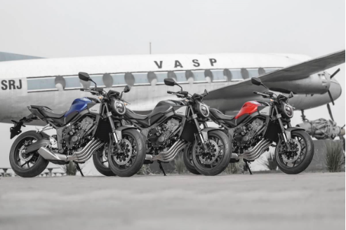 imagem da honda cb 650r e-clutch