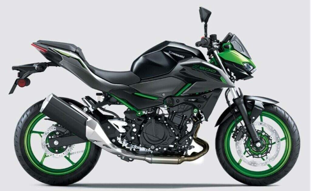 imagem lateral da kawasaki z500 2025