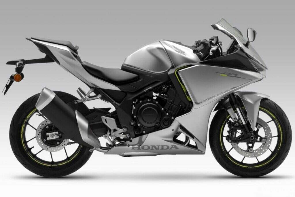 imagem lateral da nova cbr500r four 2026