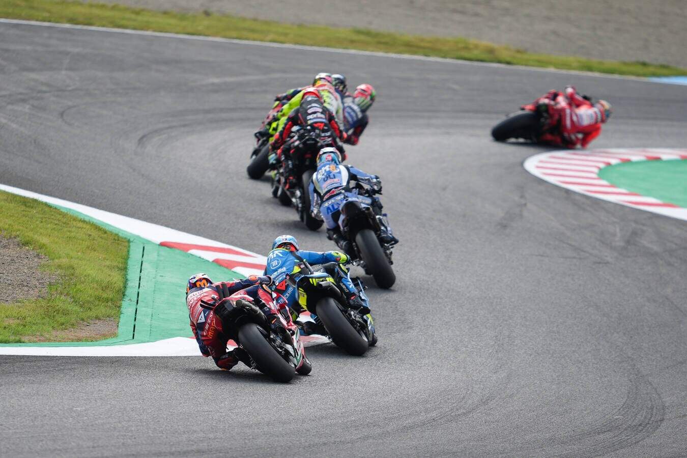 Determination pays off: Honda home podium for Mir