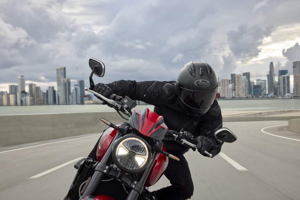 Triumph-Trident-800-2026 (2)