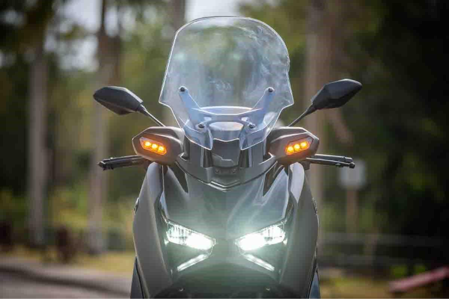 imagem do parabrisa do yamaha XMAX 300 Connected 2025