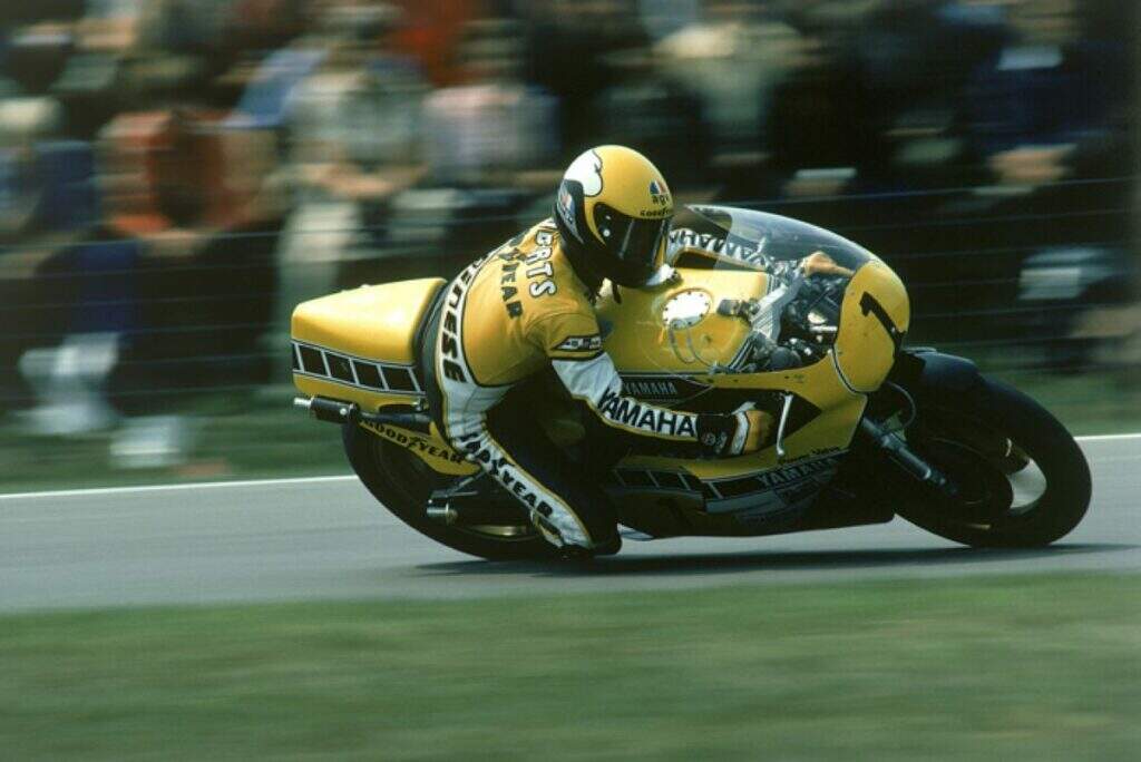 imagem Kenny Roberts em ação