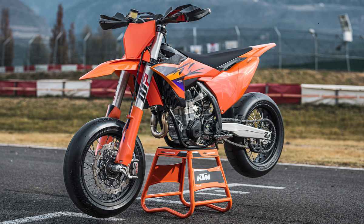 -imagem-ktm-450-smr-2026-motociclismoonline
