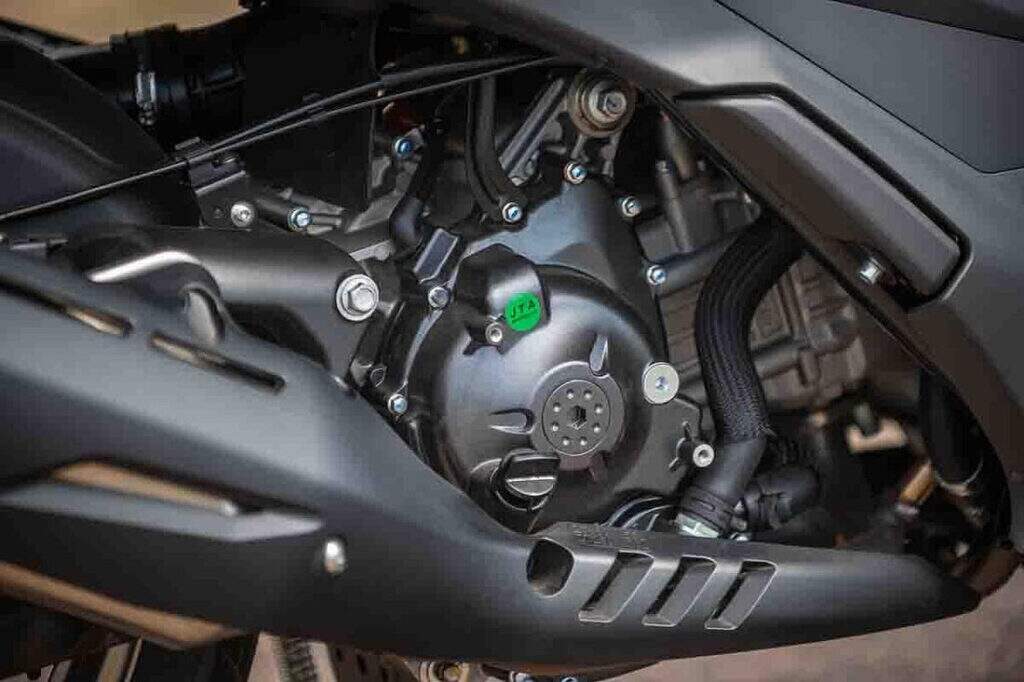 imagem do motor do zontes 350 e