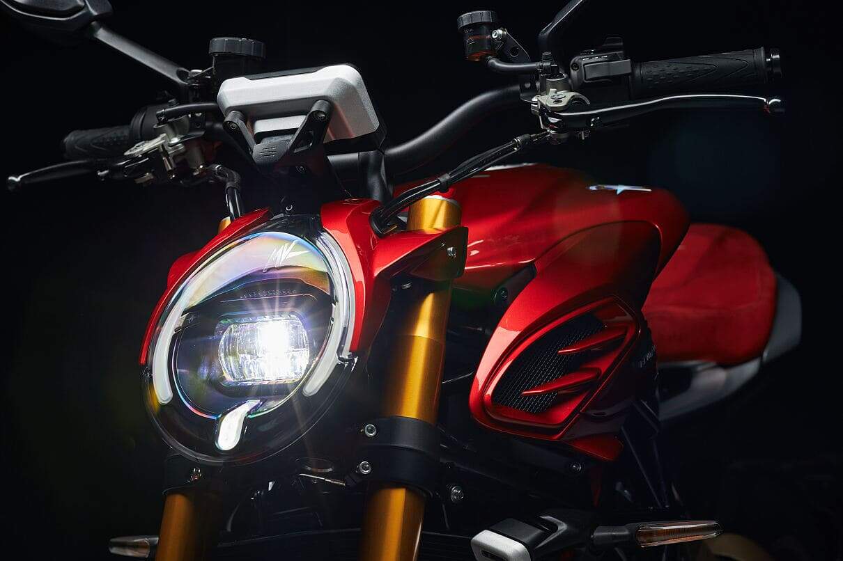 BRUTALE SERIE ORO (21) 1200×800