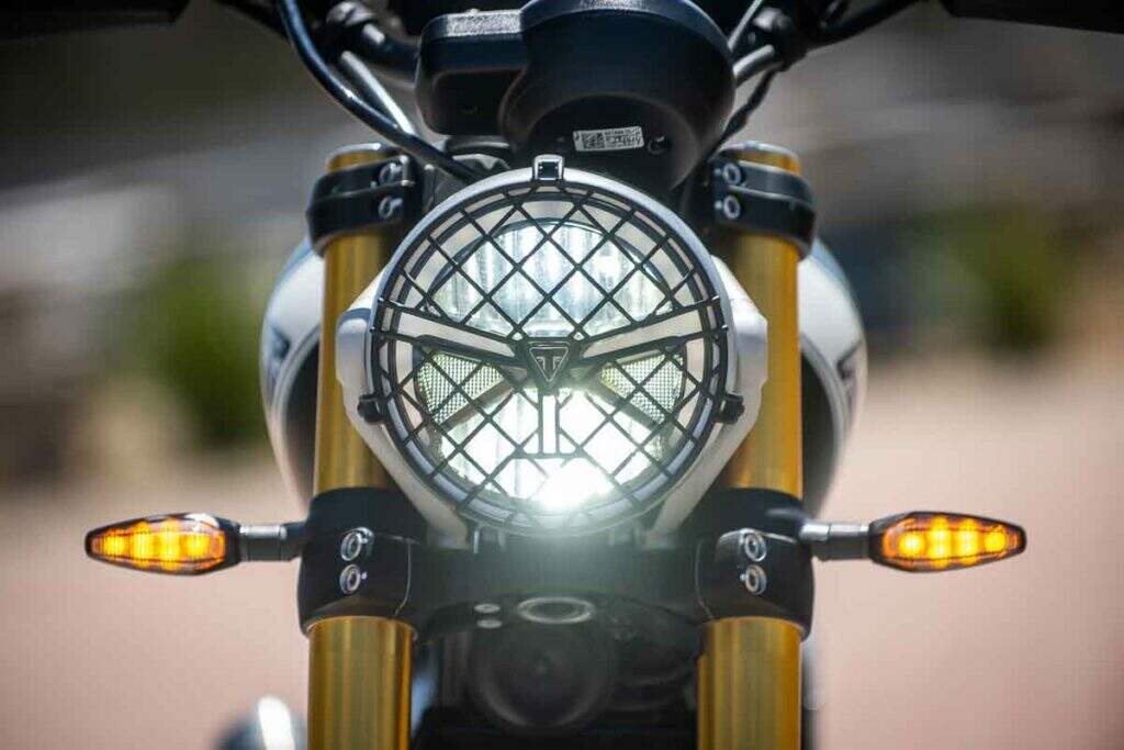 imagem do farol led da scrambler 400 x