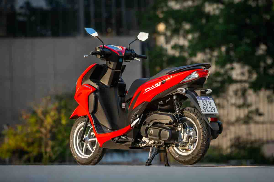 imagem traseira do fluo hybrid abs connected 2026