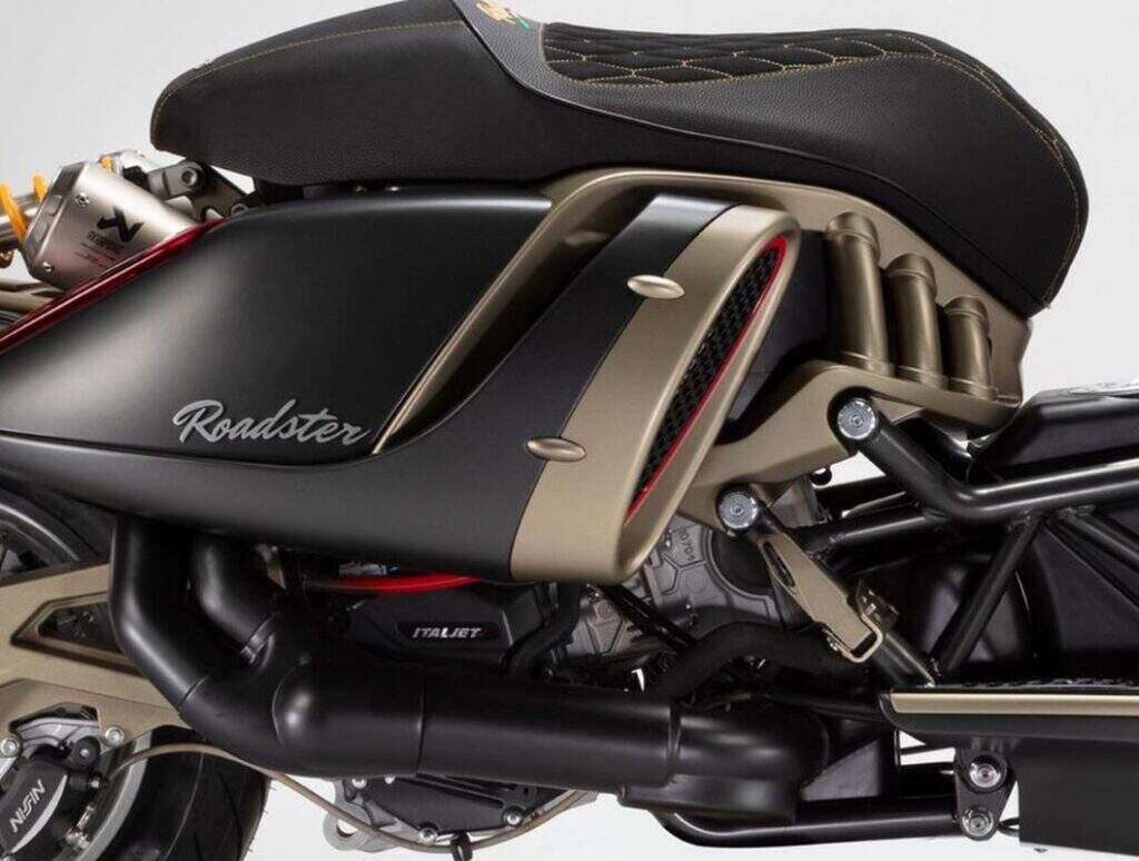 imagem do motor do Italjet Roadster 400