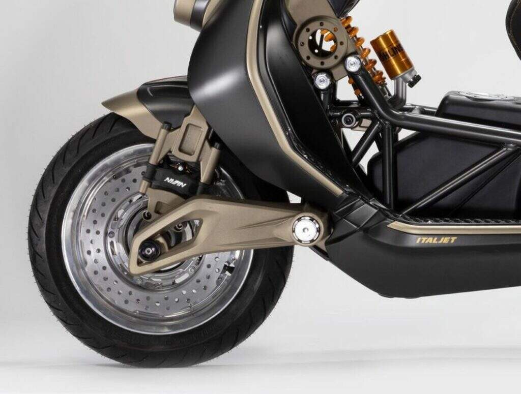 imagem suspensão dianteira Italjet Roadster 400