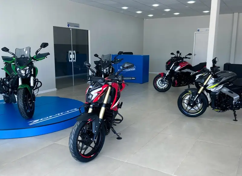 Bajaj-Campos-dos-Goytacazes (2)