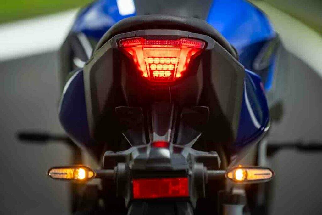 imagem da lanterna traseira led da mt-07 2025