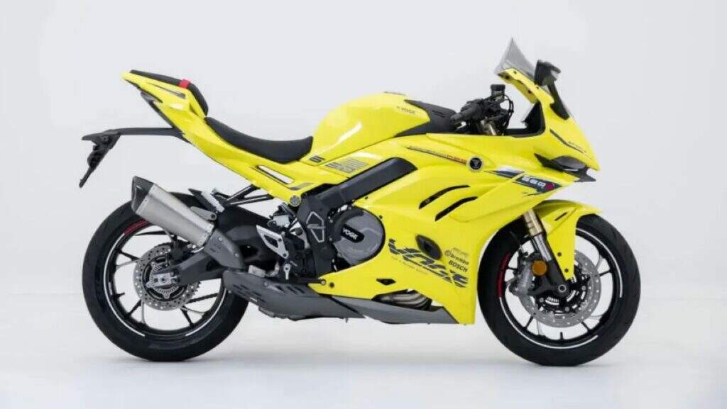 imagem lateral Voge RR660S