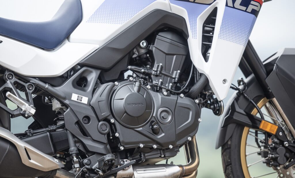 Hornet e Transalp 750