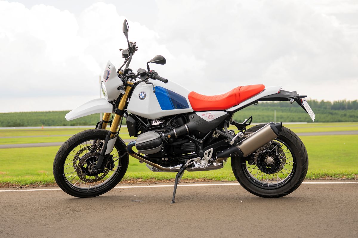 BMW_R12_Motorrad_002