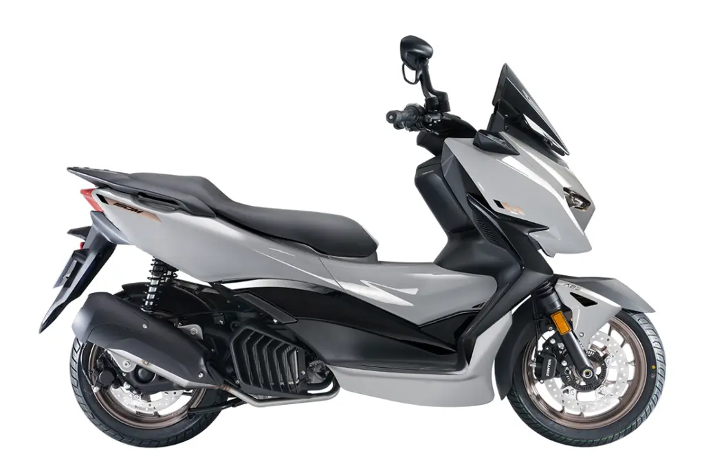 imagem-scooter-zontes-m125-cinza-motociclismoonline