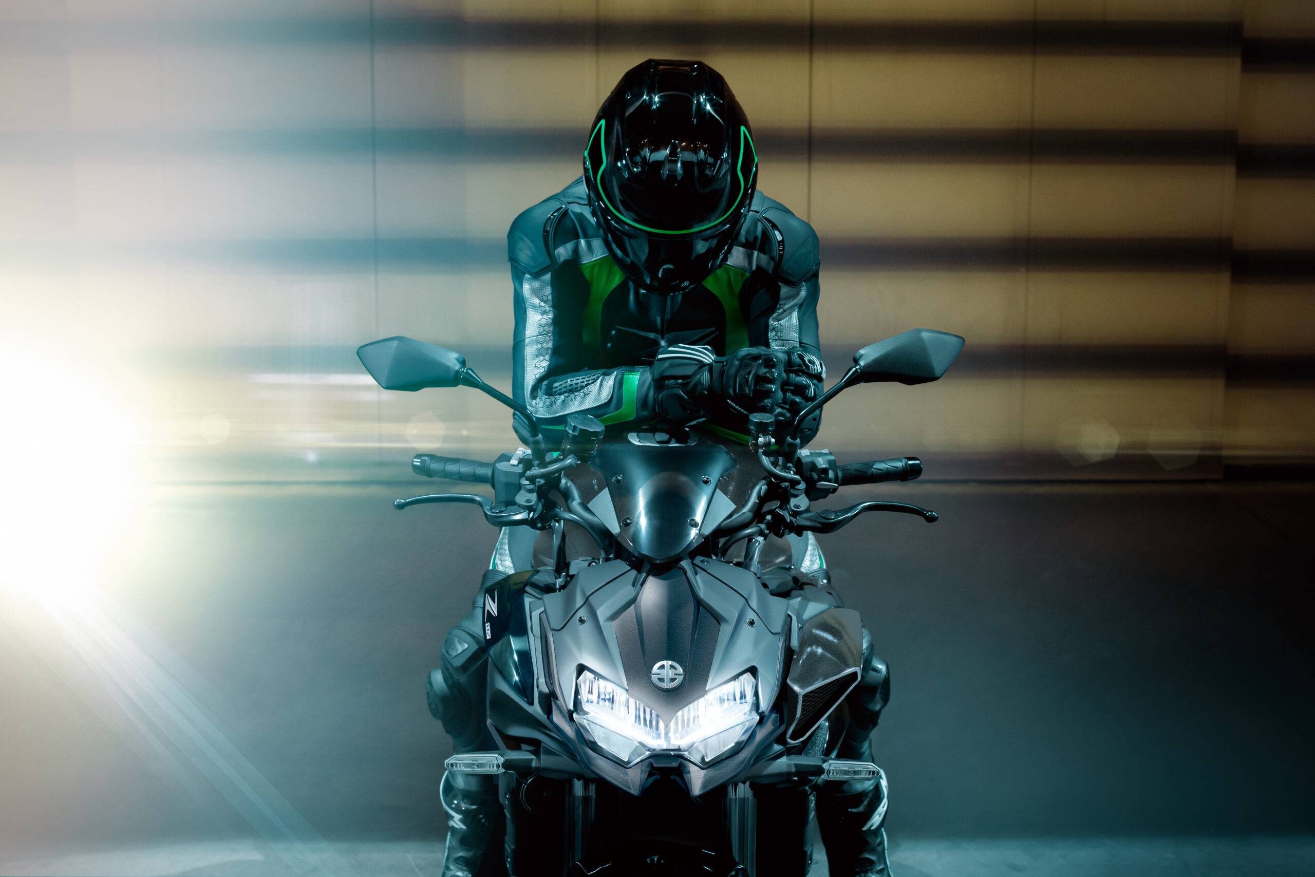 26ZR1000K_P_40TBK1IFA2CG_C