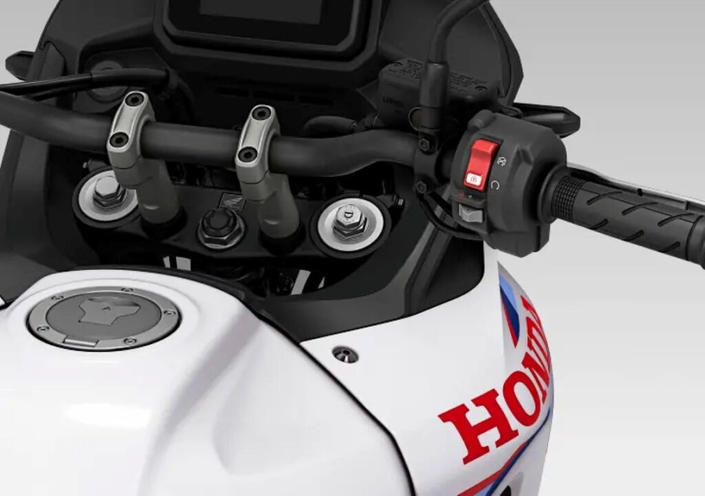 imagem suspensão dianteira Honda Transalp E-Clutch