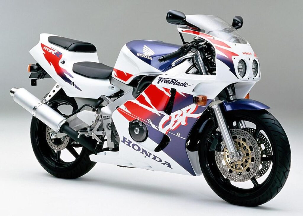 imagem Honda CBR400R Fireblade 2000