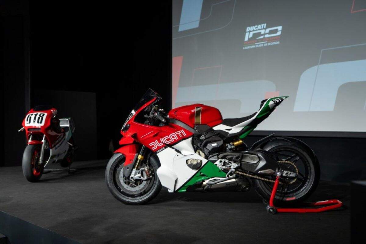 imagem-ducati-panigale-tricolore-2026