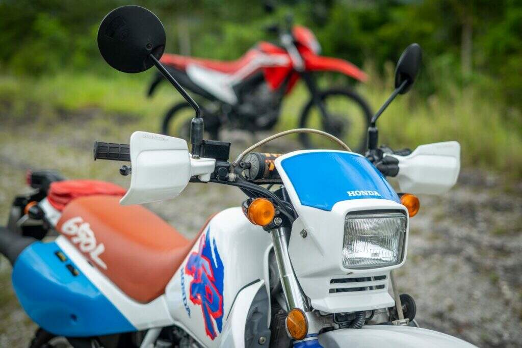 imagem frontal honda xr 650