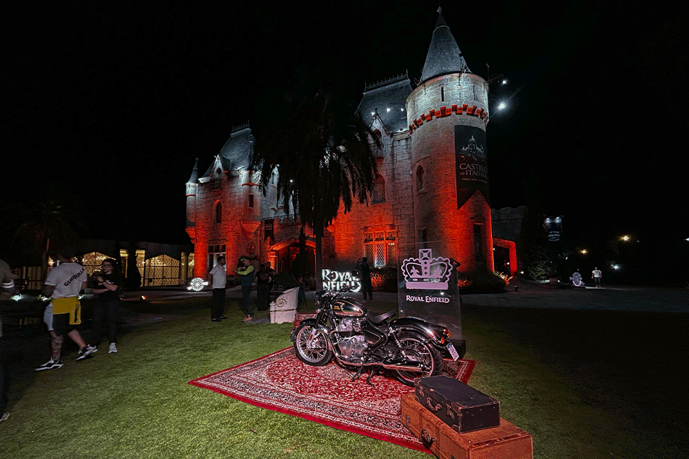 Evento de lançamento da Royal Enfield Classic 650 no Brasil