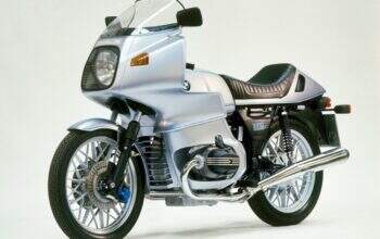 P90635643_lowRes_bmw-r-100-rs