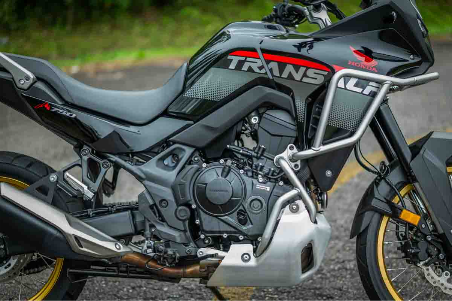 imagem lateral XL750 Transalp 2026