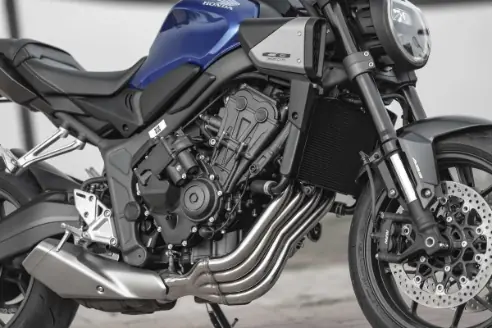 imagem da honda cb 650r e-clutch 2026 azul melhores motos