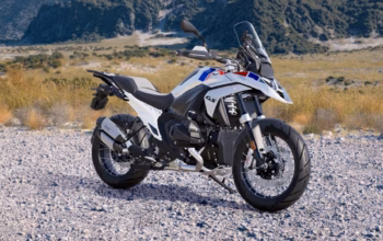 BMW-R-1300-GS-Akrapovic